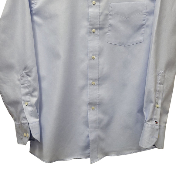 Tommy Hilfiger Men's Dress Shirt Size 15 Neck 32-33 Sleeves Excellent Condition - Picture 4 of 6